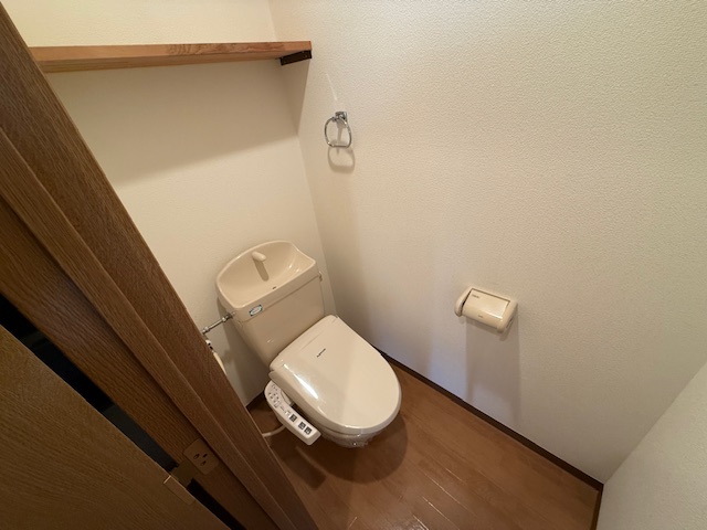 ゼンポーハイツフルマチB棟のトイレ写真