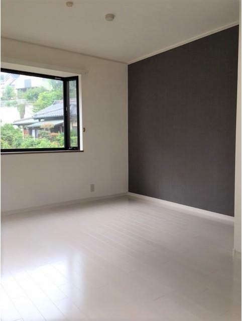 居室・リビング　使いやすい形の為、レイアウトを楽しめます♪