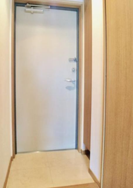 玄関　落ち着いた玄関です