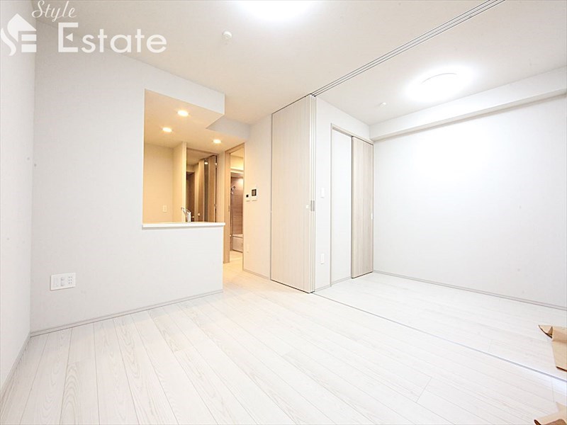 居室・リビング　内装