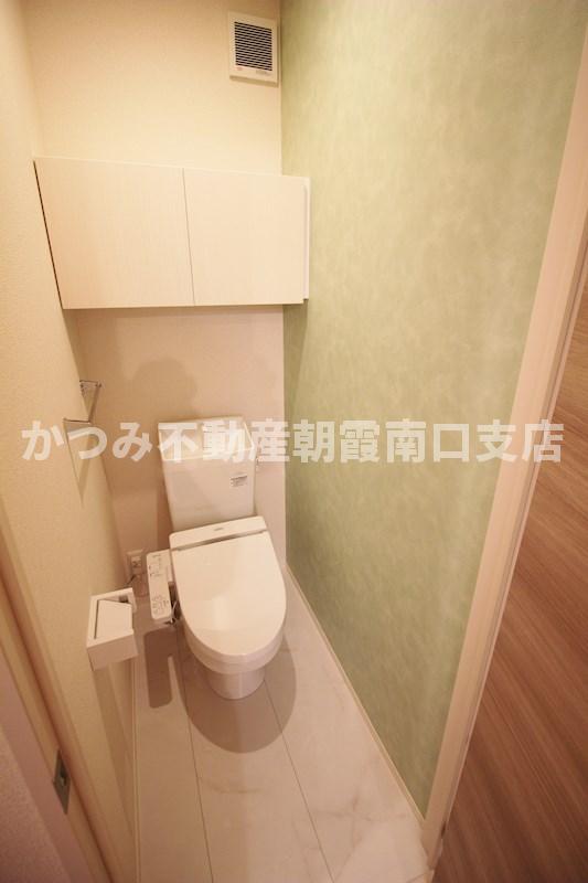 トイレ　同物件別号室参考写真