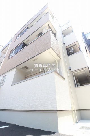 建物外観　シンプルで洗練されたデザインが毎日の暮らしに心地よさをプラス