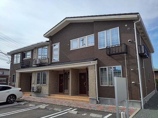 建物外観　建物外観を気になさる方へ、見た目の良い物件です