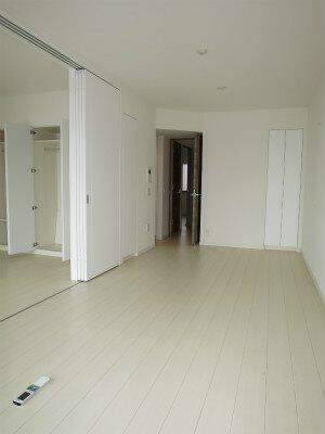 居室・リビング　温水洗浄便座完備