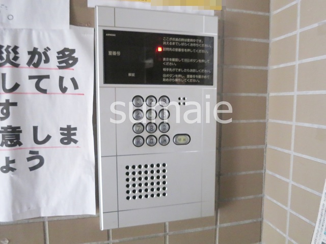 セキュリティ　オートロック完備。