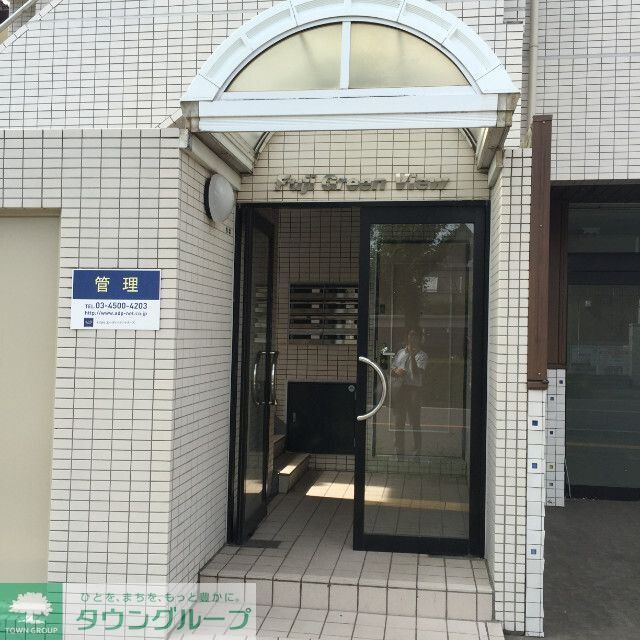 ロビー