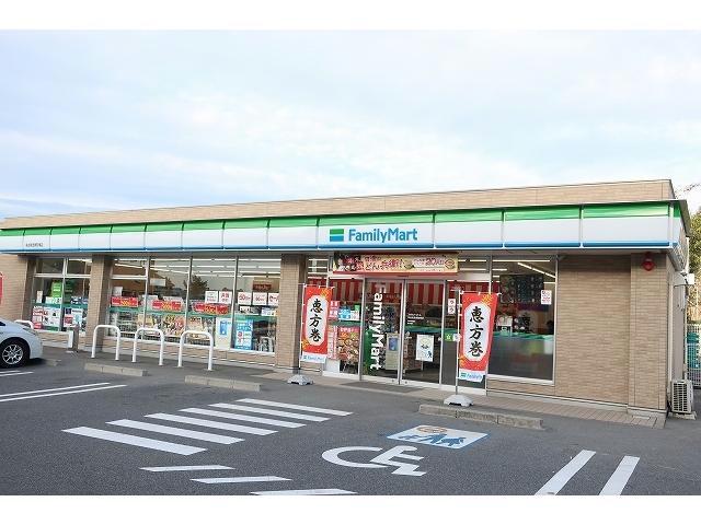 コンビニ　ファミリーマート多治見笠原町東店（コンビニ）まで403m