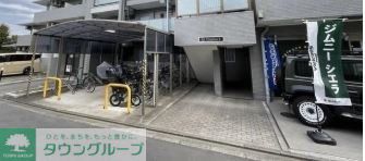 駐車場　駐車場