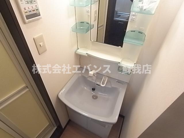 洗面設備　広い洗面スペース