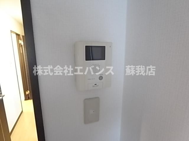 セキュリティ　オートロック付きのTVモニターホンとなります。