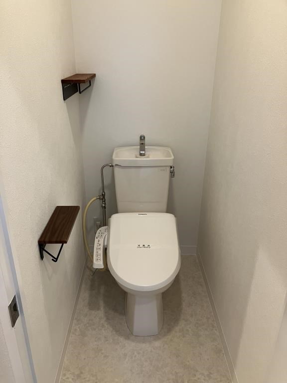 トイレ　別部屋参考写真
