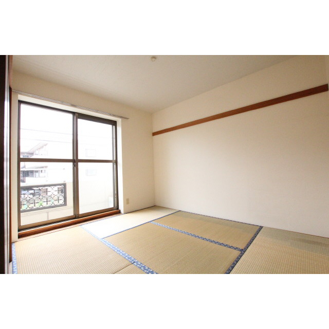 その他部屋・スペース　和室６帖