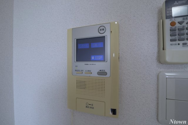 セキュリティ　モニター付きインターホンです