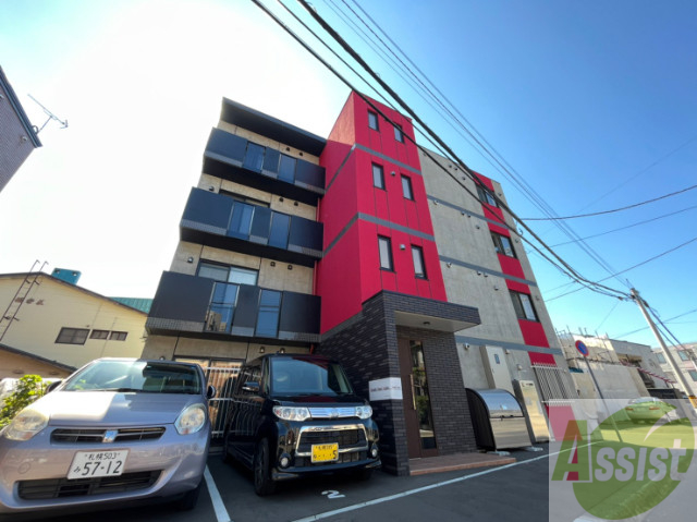 建物外観　札幌市北区北３７条西「ＳｔｅａｄｙＳｔａｔｅＡｓａｂｕ」
