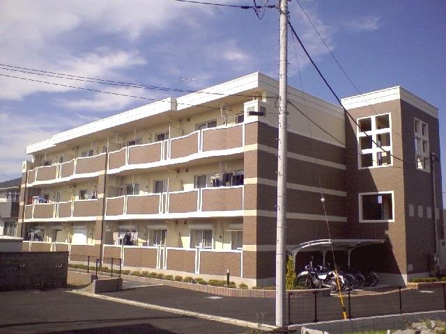 建物外観　外観は落ち着いています
