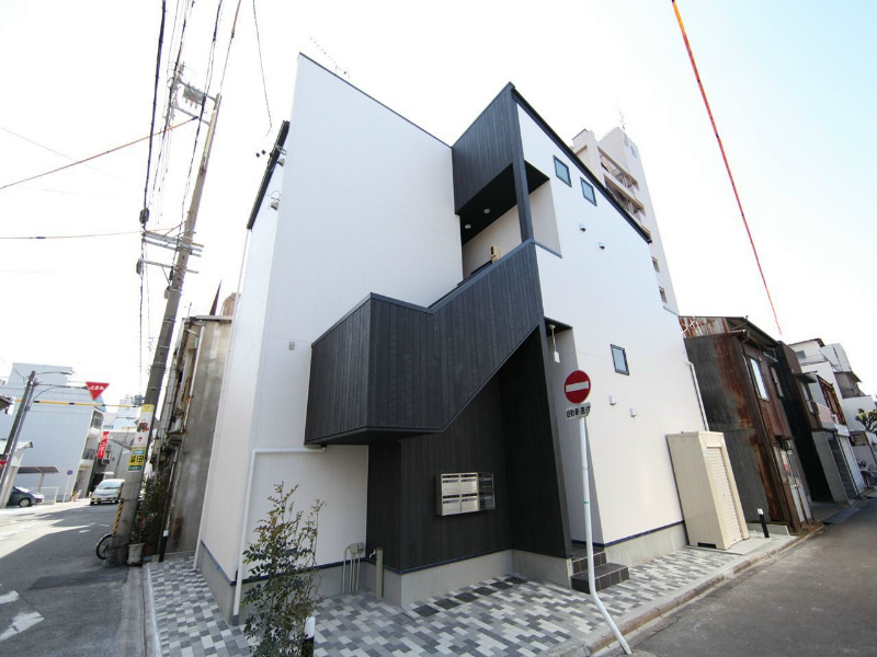 建物外観　外観　デザイナーズ　光インターネット無料