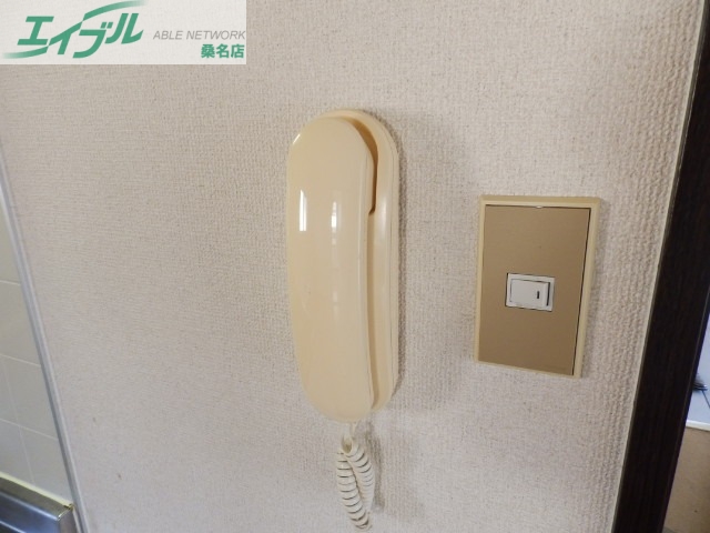 セキュリティ　同物件別室反転タイプ画像