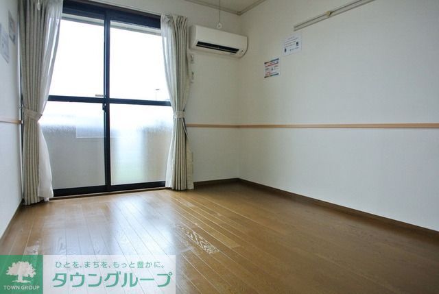 居室・リビング　☆明るいお部屋☆