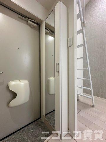 玄関　別号室イメージの為、現状を優先致します。