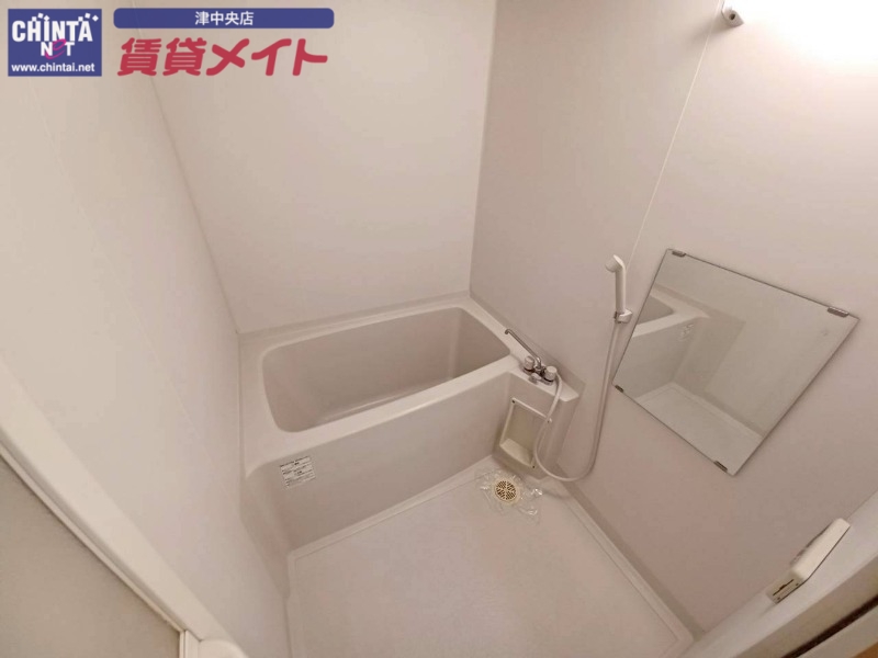 バス・シャワールーム　別部屋参考写真です
