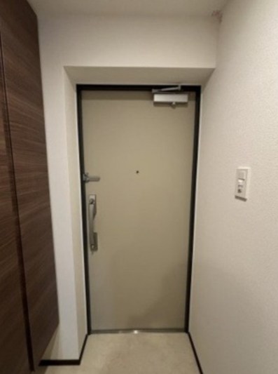 玄関　※他号室写真使用