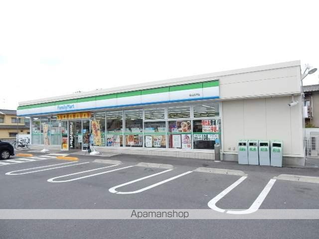 コンビニ　ファミリーマート　岡山万倍店（コンビニ）まで150m