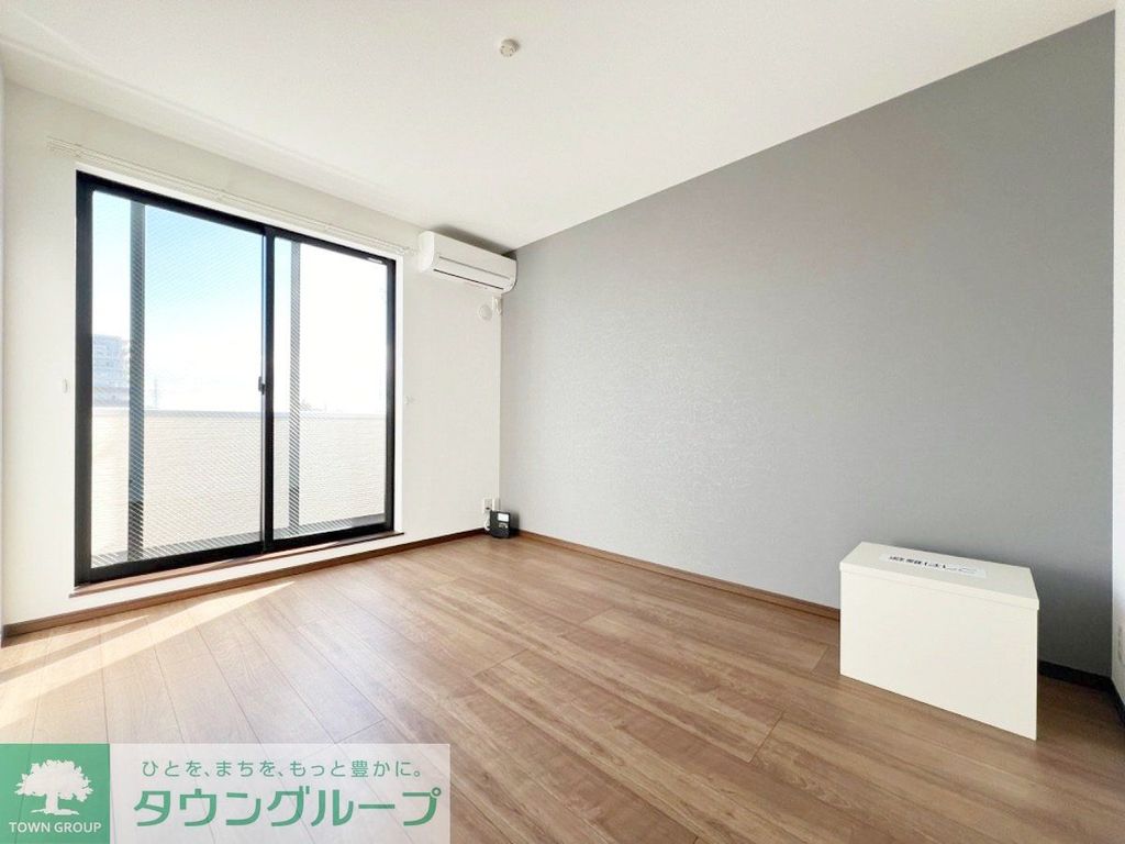 居室・リビング　同物件別部屋参考写真