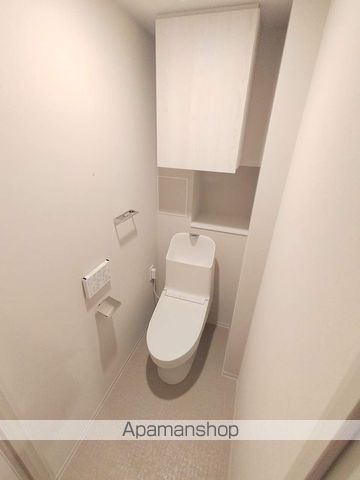 地下鉄御堂筋線 淀屋橋駅 徒歩14分 15階建 築4年のトイレ写真