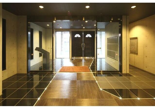 POWERHOUSE/TI IIの外観写真