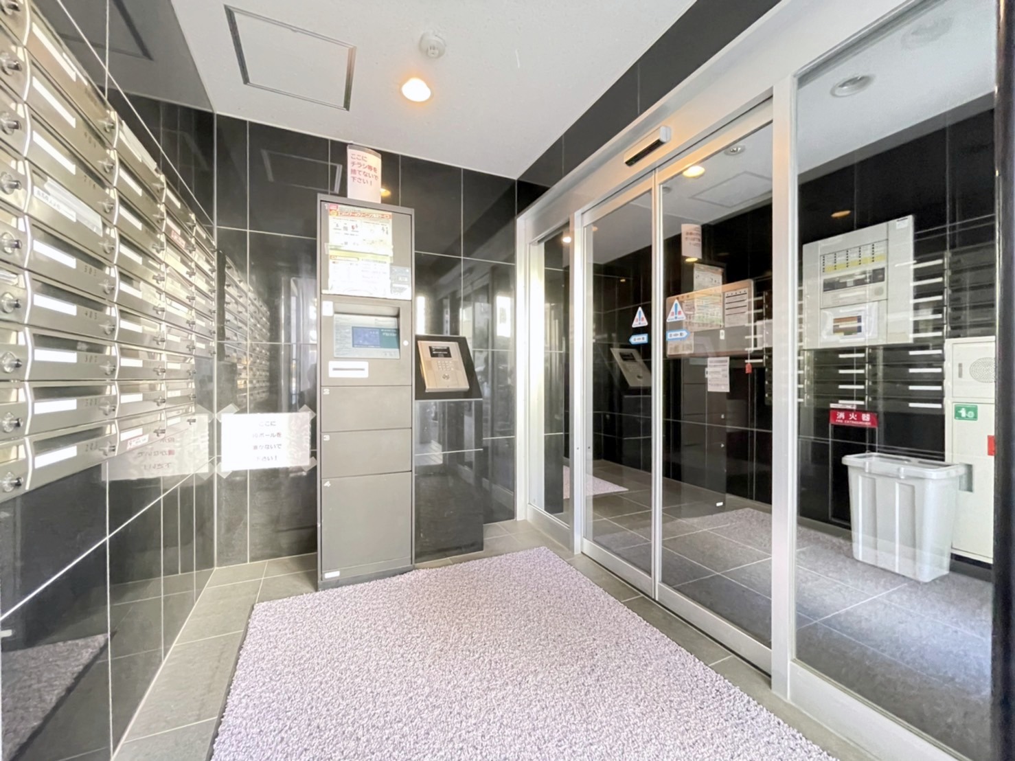 地下鉄東西線 西２８丁目駅 徒歩7分 10階建 築19年の外観写真