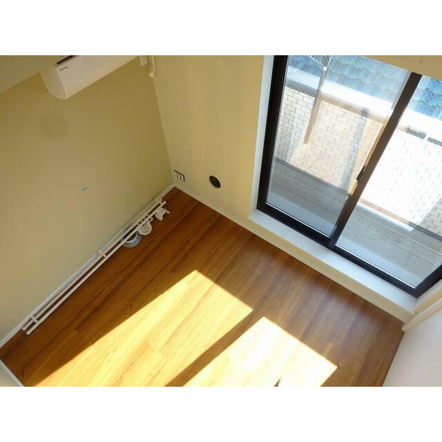 居室・リビング　同建物、別部屋の写真を使用しております。