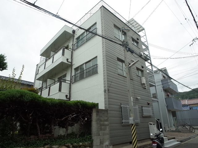 神戸市兵庫区大同町のマンションの建物外観