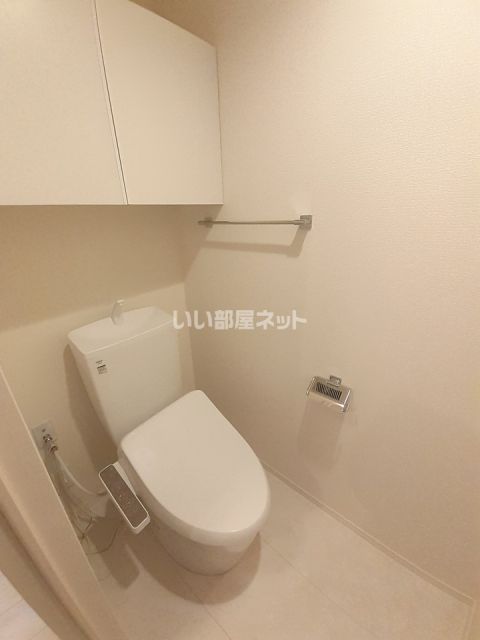 【姫路市青山西のアパートのトイレ】