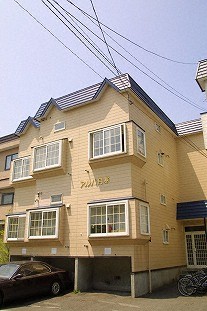 北海道札幌市豊平区月寒東二条１１（アパート）の賃貸物件の外観