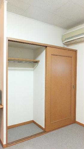 収納　クローゼット