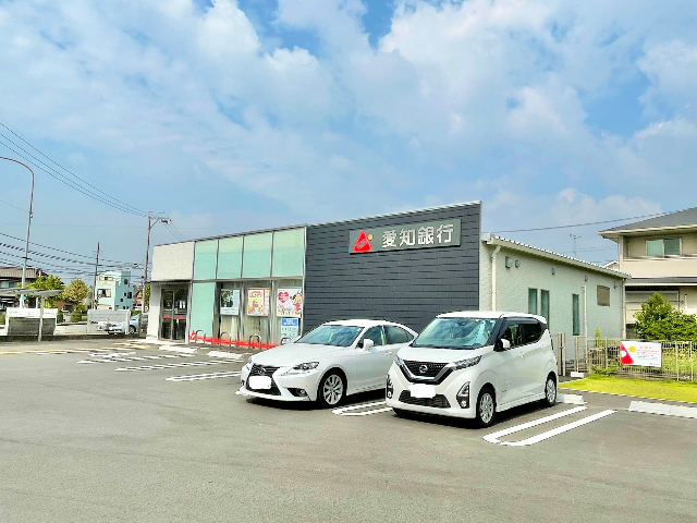 郵便局　東海名和郵便局（郵便局）まで1121m
