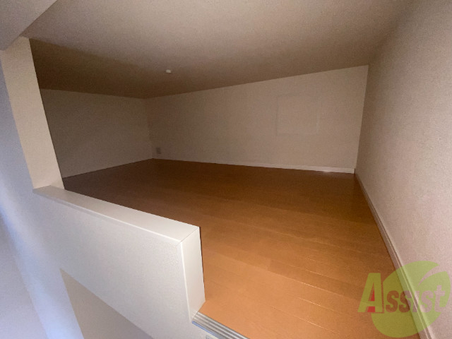 その他部屋・スペース　こちらのロフトを寝室にしてはいかがでしょうか。