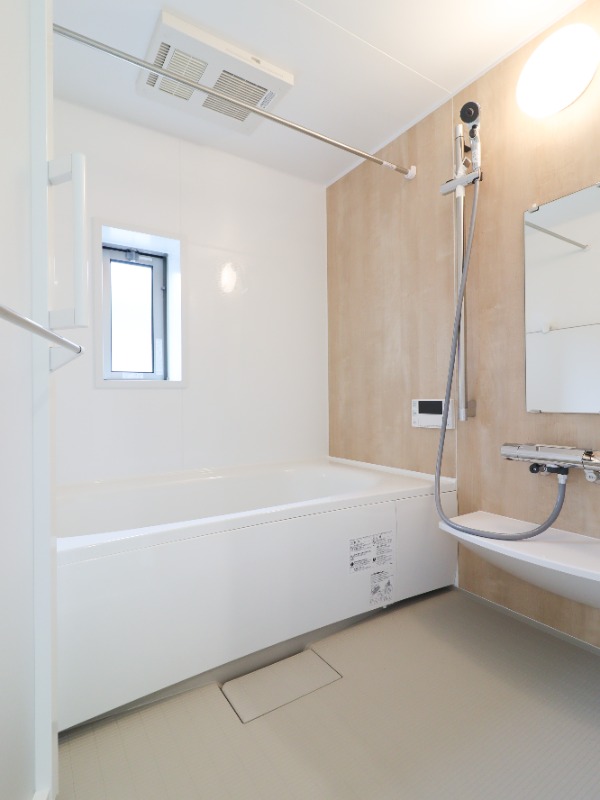 バス・シャワールーム　図面と現状に相違がある場合には現状を優先