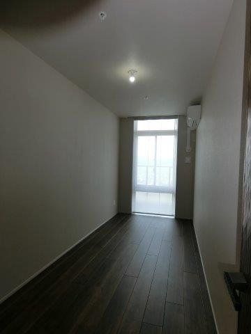 その他部屋・スペース　洋室約８．５帖