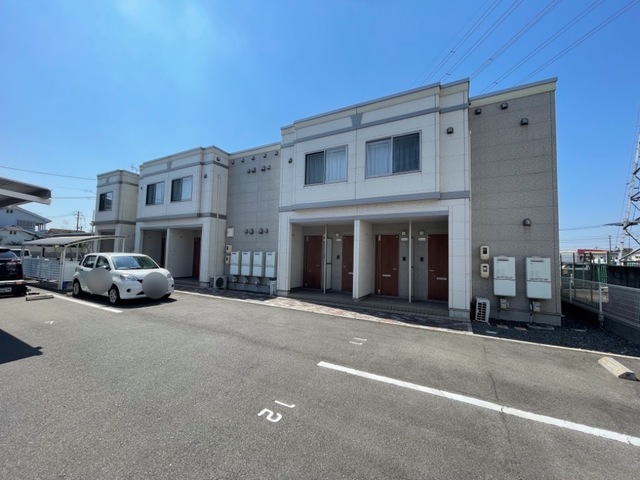 岡山県岡山市南区豊浜町（アパート）の賃貸物件の外観