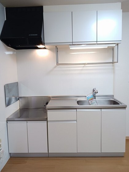 キッチン　※別部屋の写真です