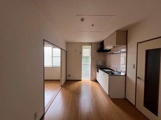 居室・リビング　※別部屋の写真です