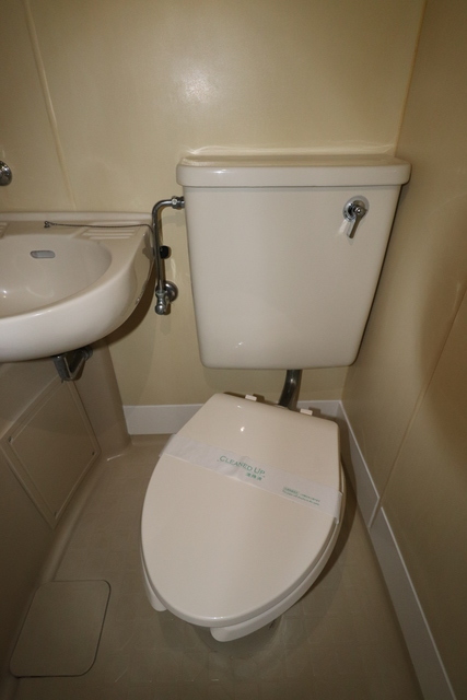 トイレ　清潔感のある洋式トイレです♪