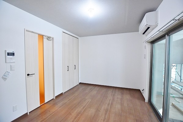 居室・リビング　★洋室7.70帖★