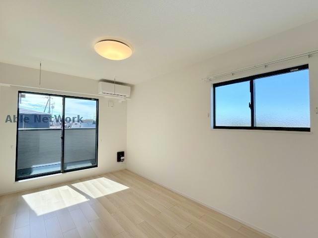 居室・リビング　完成同モデル