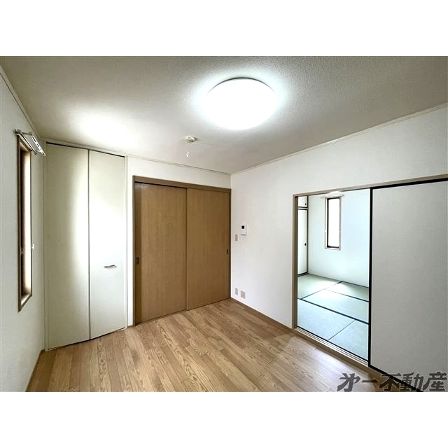 居室・リビング　洋室