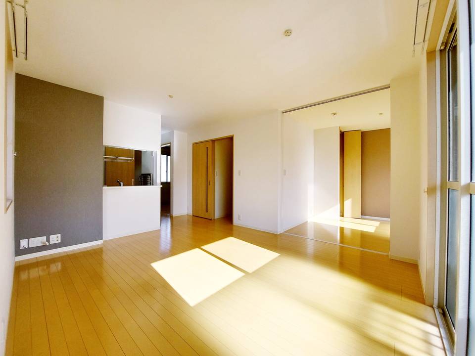 居室・リビング　リビング