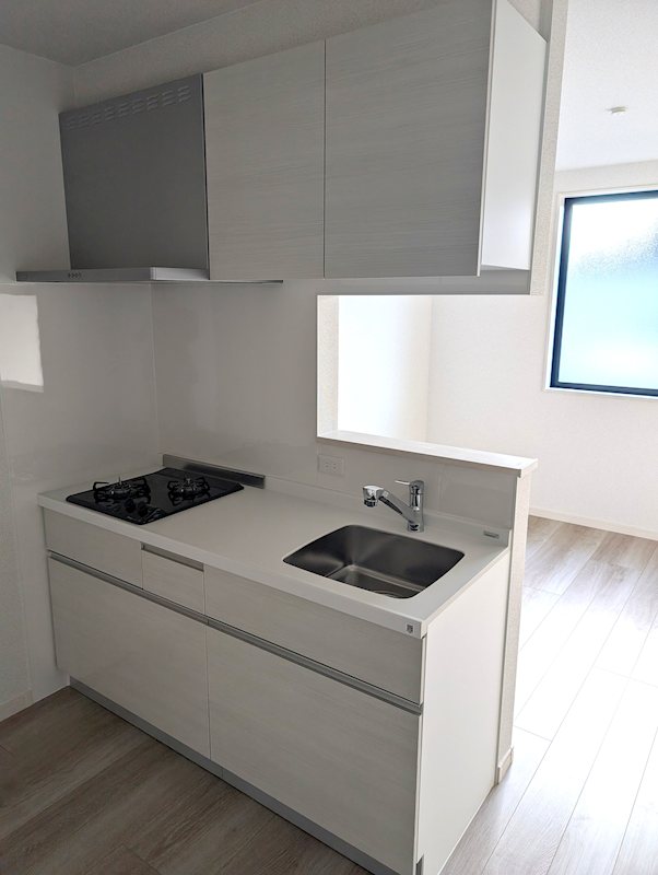 キッチン　※写真は同タイプ別部屋のものとなります。