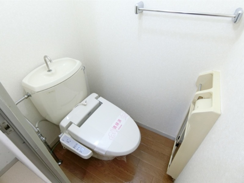 トイレ　図面と現状に相違がある場合には現状を優先