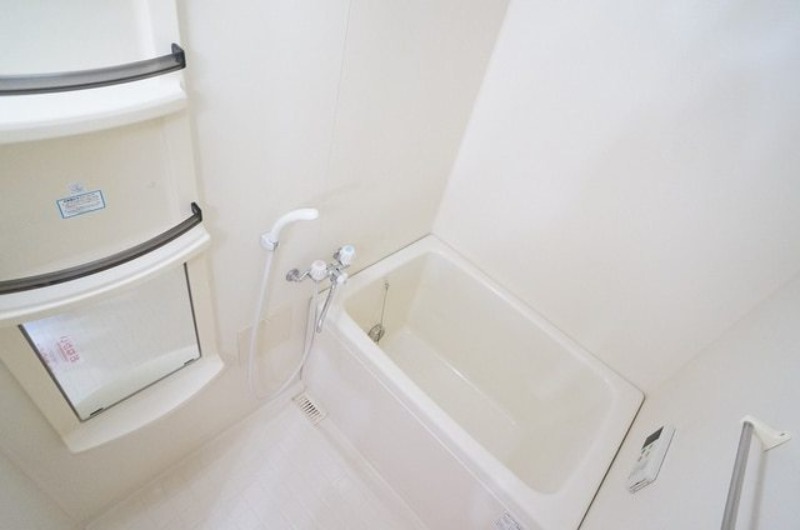 バス・シャワールーム　図面と現状に相違がある場合には現状を優先